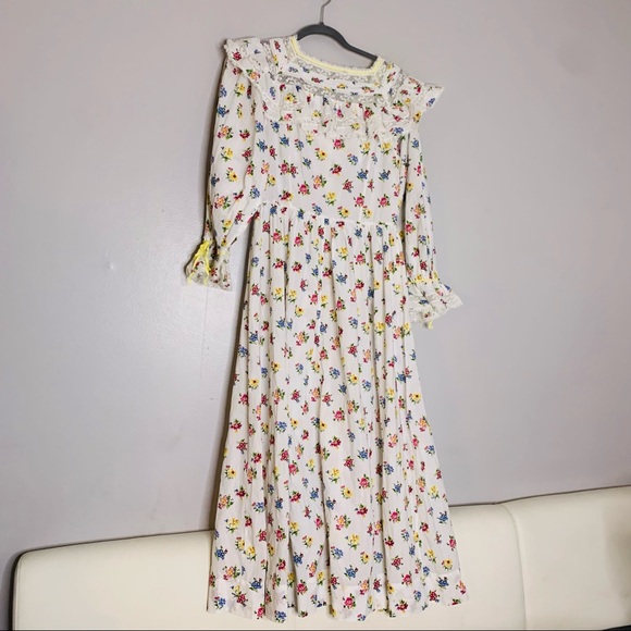 Doen dress - Picture 7 of 12